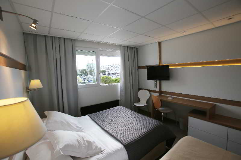 Inter-Hotel Neptune   | Carnon | Herault | France 9