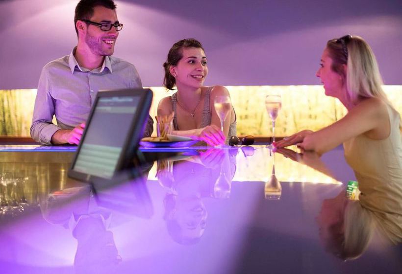 Novotel Limoges Le Lac  | Limoges | Haute-Vienne | France 18