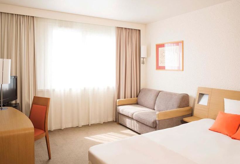 Novotel Limoges Le Lac  | Limoges | Haute-Vienne | France 8