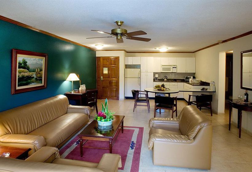 Apartotel-Suites Villas del Río  | Escazu | San José | Costa Rica 3