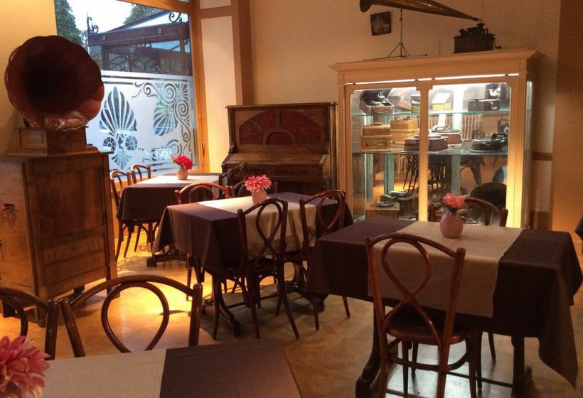 Hôtel De la Paix  | Limoges | Haute-Vienne | France 10