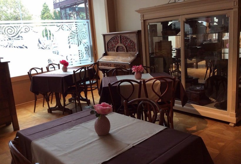 Hôtel De la Paix  | Limoges | Haute-Vienne | France 11