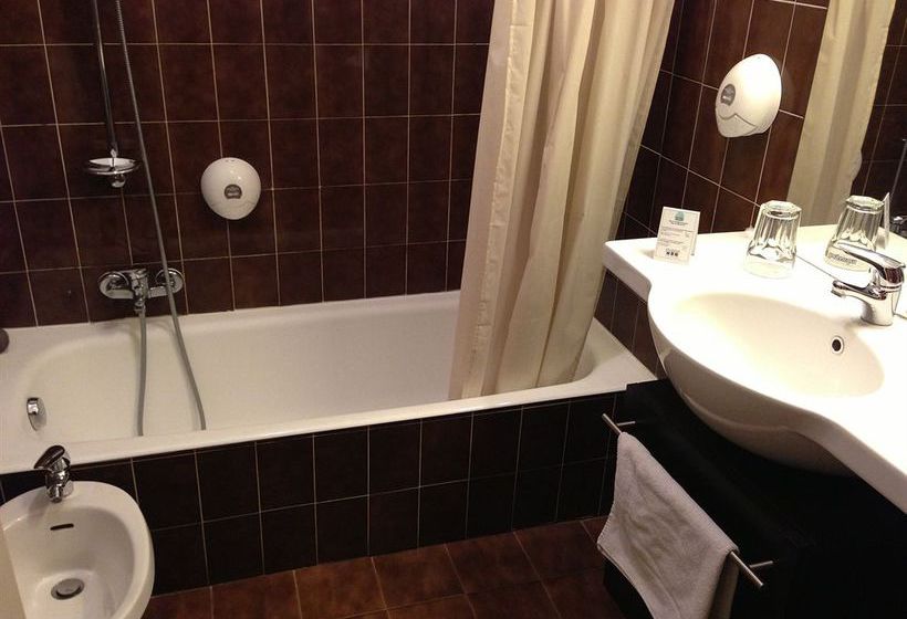 Comfort Hotel Galaxie   | Saint Laurent du Var | Alpes-Maritimes | France 1