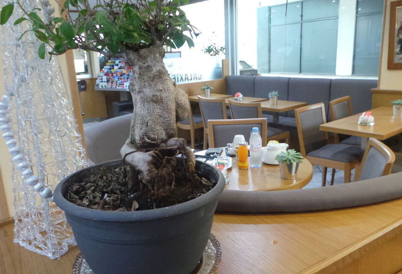 Comfort Hotel Galaxie   | Saint Laurent du Var | Alpes-Maritimes | France 6