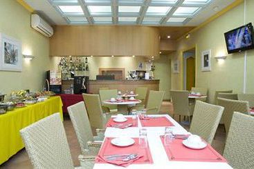 Hôtel Oasis  | Nice | Alpes-Maritimes | France 19