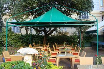 Hôtel Oasis  | Nice | Alpes-Maritimes | France 4