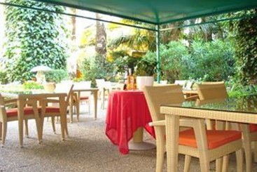 Hôtel Oasis  | Nice | Alpes-Maritimes | France 9