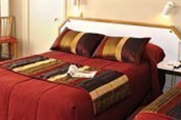 Hotel Du Plat d'Etain  | Poitiers | Vienne | França 7