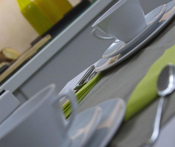 Hôtel Plaza Etoile  | Paris | Paris | France 17