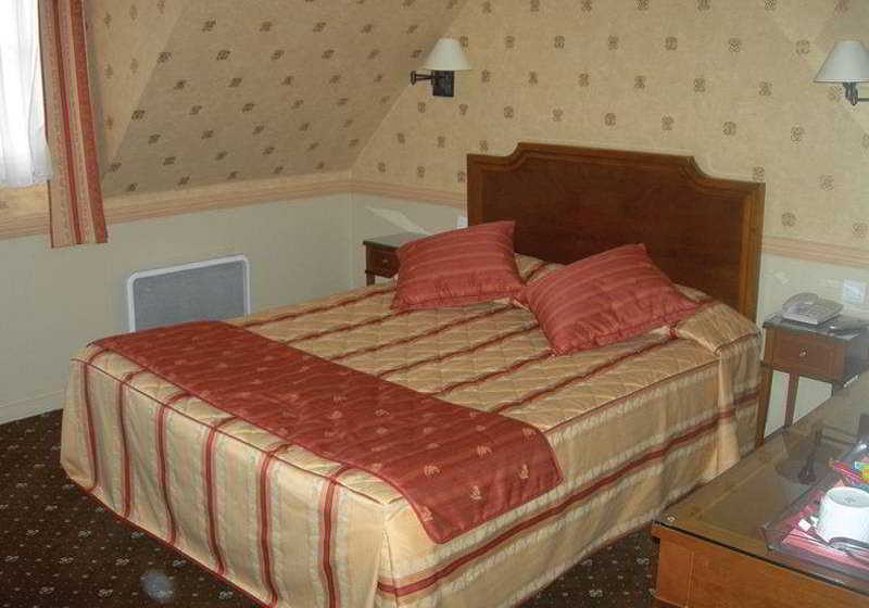 Hôtel Poussin  | Paris | Paris | France 18