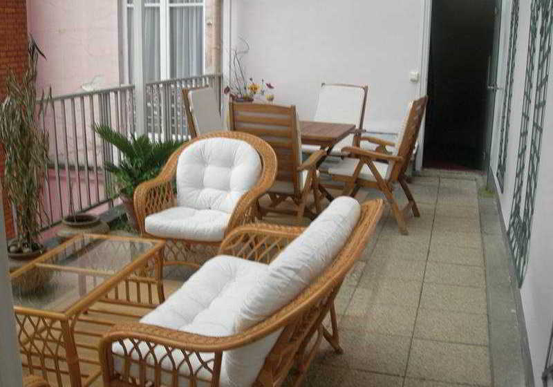 Hôtel Poussin  | Paris | Paris | France 19