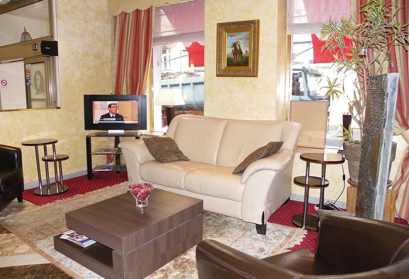 Hôtel Poussin  | Paris | Paris | France 8