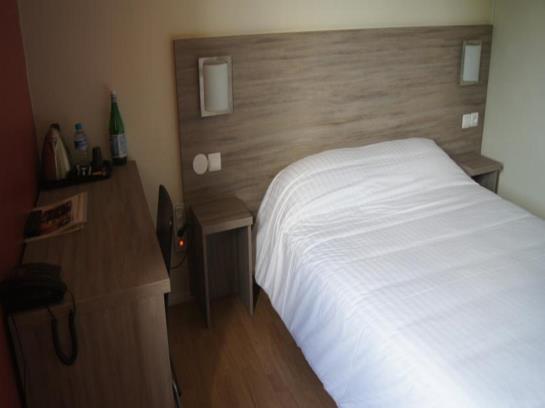 Brit Hotel Des Provinces  | Olivet | Loiret | France 11