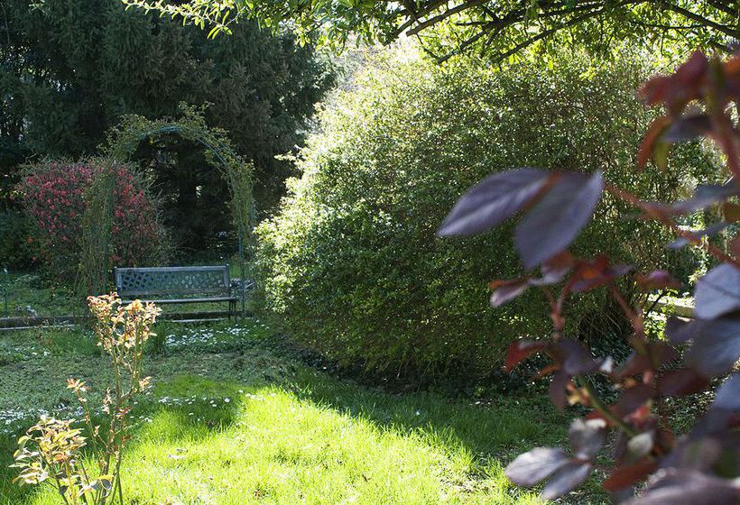 Hôtel Des Pyrenees  | Angoulême | Charente | France 1