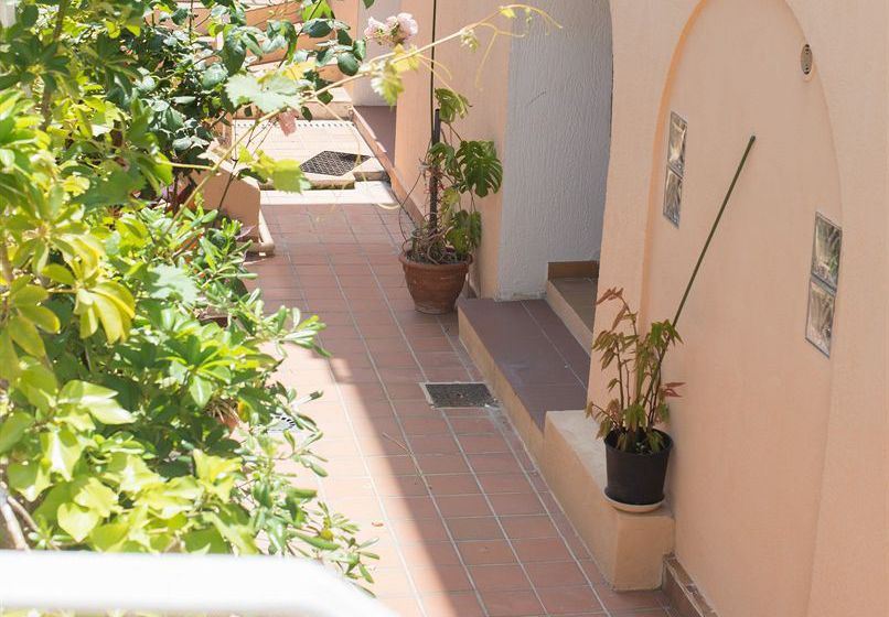 Hôtel Reine d'Azur  | Roquebrune-cap-Martin | Alpes-Maritimes | France 5