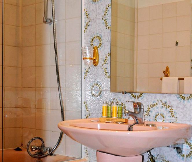 Brit Hotel la Residence  | Nancy | Meurthe-et-Moselle | France 6