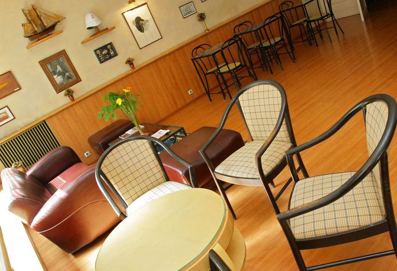 Hôtel Chiffre  | Albi | Tarn | France 18