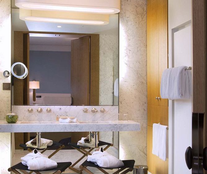 Hôtel Evian Royal  | Évian-les-Bains | Haute-Savoie | France 17