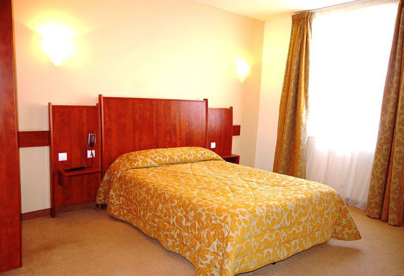 Hôtel Saint Claude  | Peronne | Somme | France 16