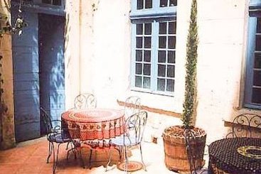 Hôtel Saint Trophime  | Arles | Bouches du Rhone | France 11