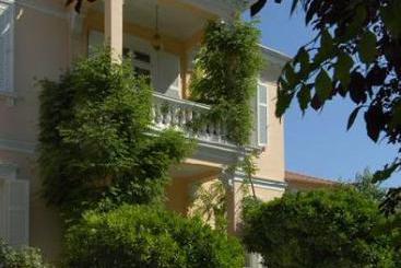 Hôtel Sainte-Valérie  | Juan-les-Pins | Alpes-Maritimes | France 14