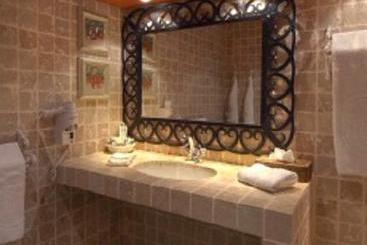 Hôtel Sainte-Valérie  | Juan-les-Pins | Alpes-Maritimes | France 5