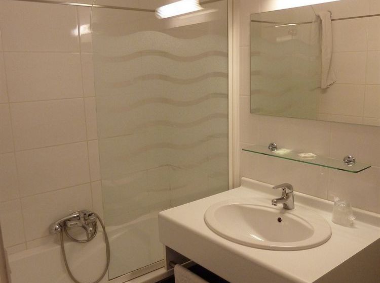 Hôtel Du Sud  | Marseille | Bouches du Rhone | France 12