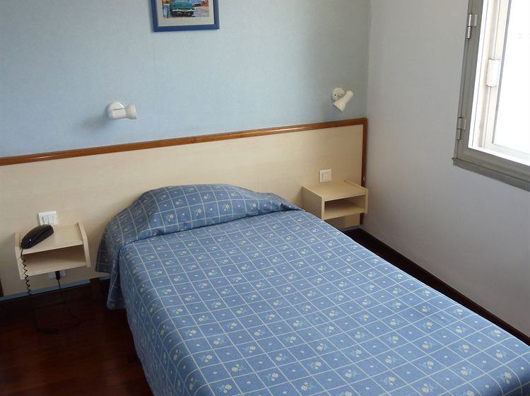 Hôtel Du Sud  | Marseille | Bouches du Rhone | France 6