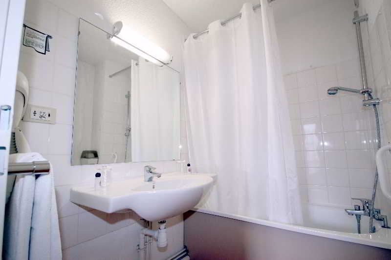 Hôtel Tara  | Lourdes | Hautes-Pyrenees | France 7