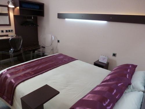 Tourhotel  | La Chaussee-Saint-Victor | Loir-et-Cher | France 19