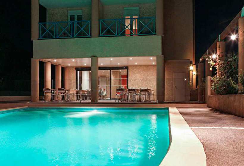 Hôtel Ibis Hyeres Centre  | Hyeres | Var | France 11
