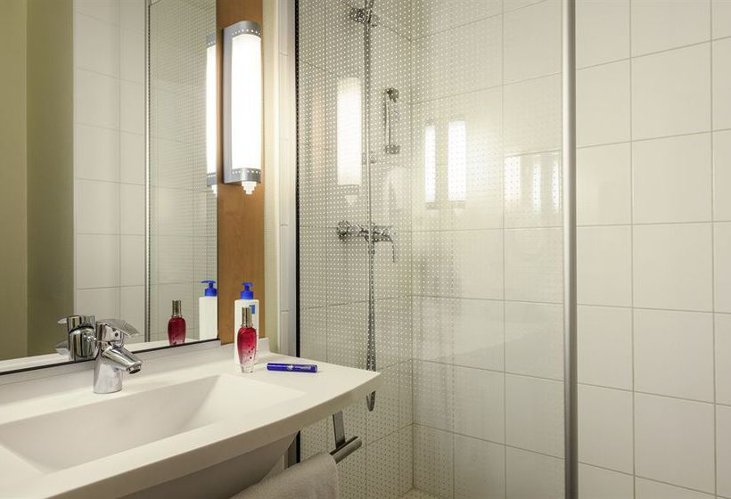 Hôtel Ibis Marseille Centre Bourse Vieux Port  | Marseille | Bouches du Rhone | France 2