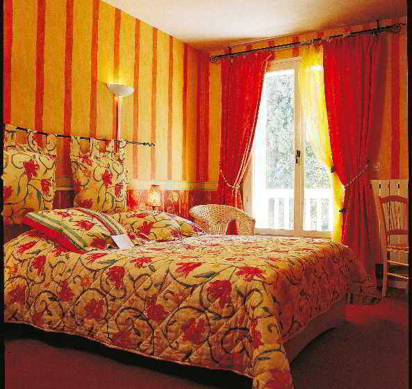 Inter-Hotel L'Hostellerie des Pins  | Montelimar | Drôme | France 6