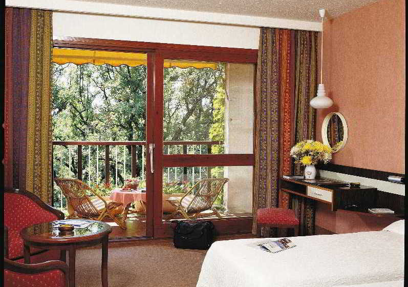 Hôtel Villaborghese  | Greoux les Bains | Alpes-de-Haute-Provence | France 19