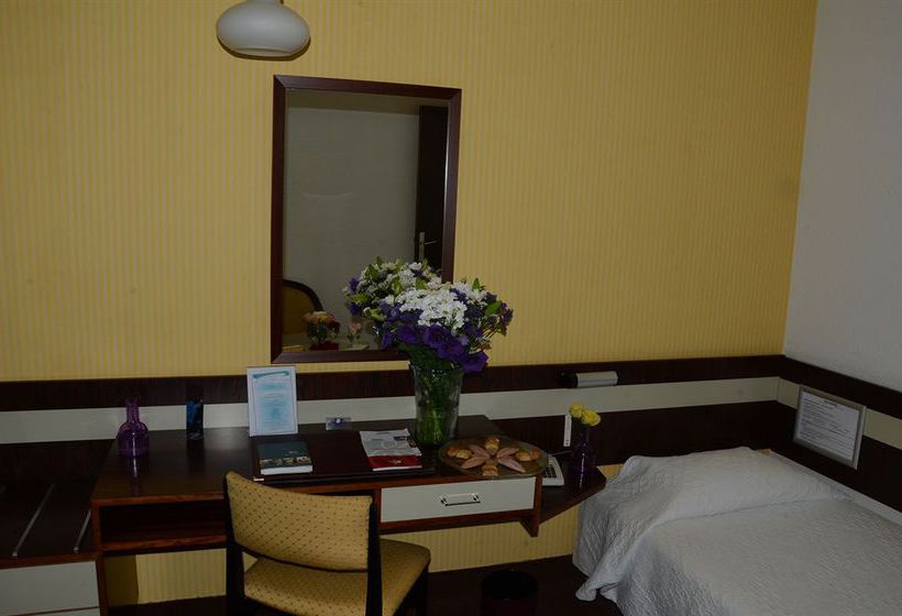 Hôtel Villaborghese  | Greoux les Bains | Alpes-de-Haute-Provence | France 9