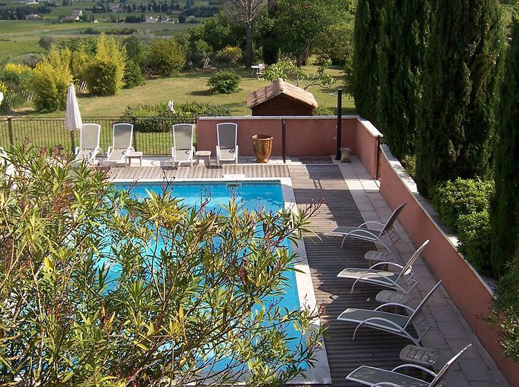 Hotel Bellerive  | Rasteau | Vaucluse | Francia 3