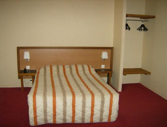 Hôtel Du Parc de la Colombiere  | Dijon | Cote d'Or | France 18