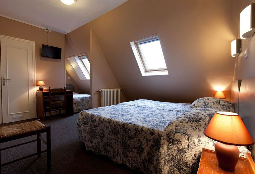 Hôtel Est  | Paris | Paris | France 17