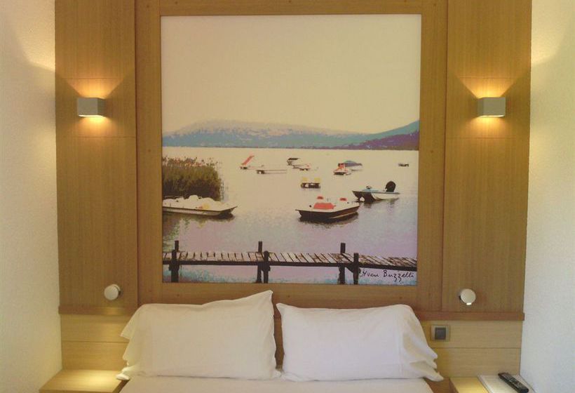 Hôtel Ibis Styles Annecy Gare Centre  | Annecy | Haute-Savoie | France 2