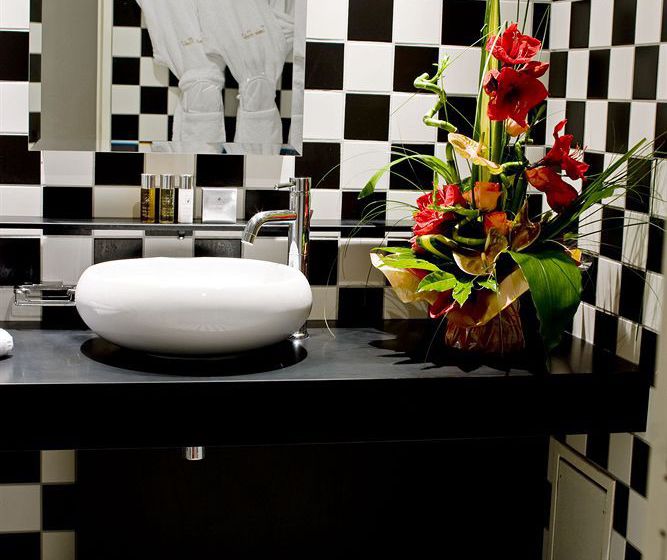 Grand Tonic hotel Biarritz   | Biarritz | Pyrenees-Atlantiques | France 15