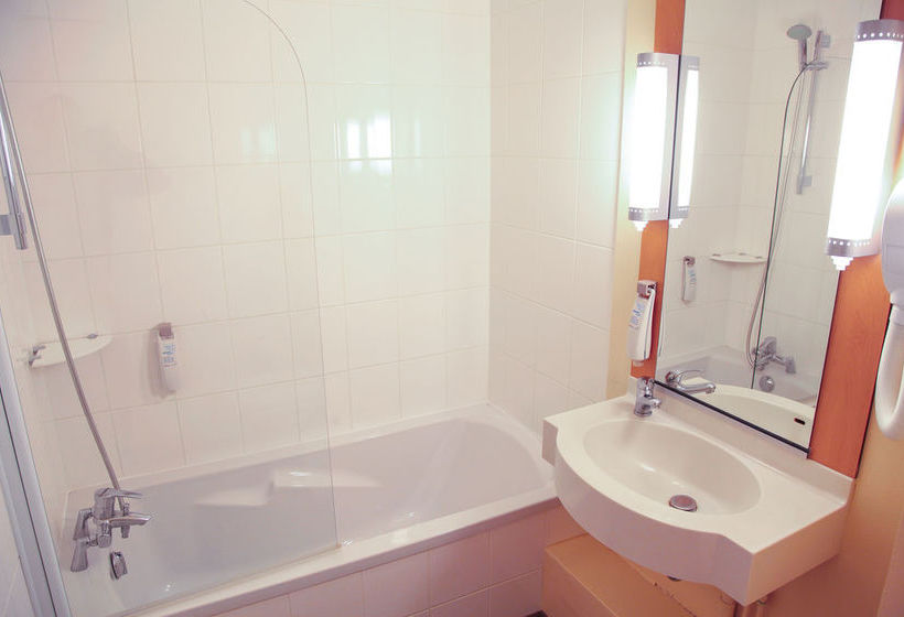 Hôtel Ibis Brest Centre  | Brest | Finistere | France 9