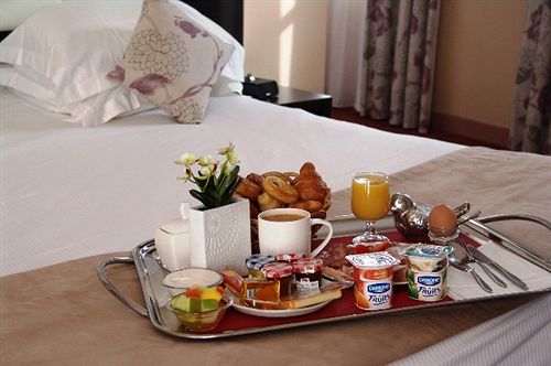 Hôtel Marquis De La Baume  | Nîmes | Gard | France 2