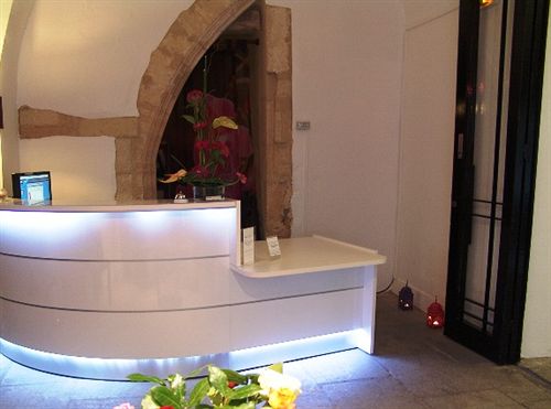 Hôtel Marquis De La Baume  | Nîmes | Gard | France 3