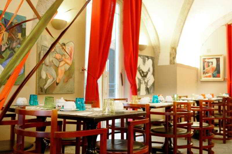 Hôtel Marquis De La Baume  | Nîmes | Gard | France 7