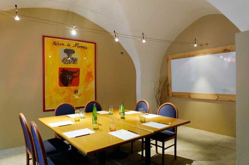 Hôtel Marquis De La Baume  | Nîmes | Gard | France 8