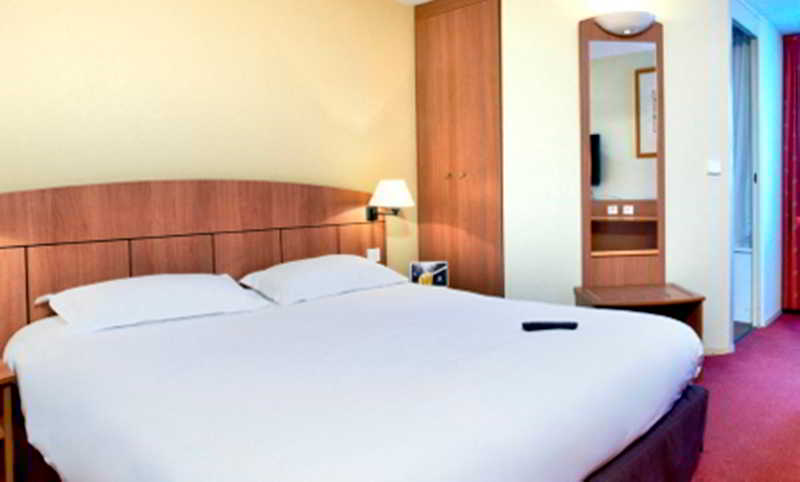 Hôtel Kyriad Geneve Saint Genis Pouilly  | Saint Genis Pouilly | Ain | France 11