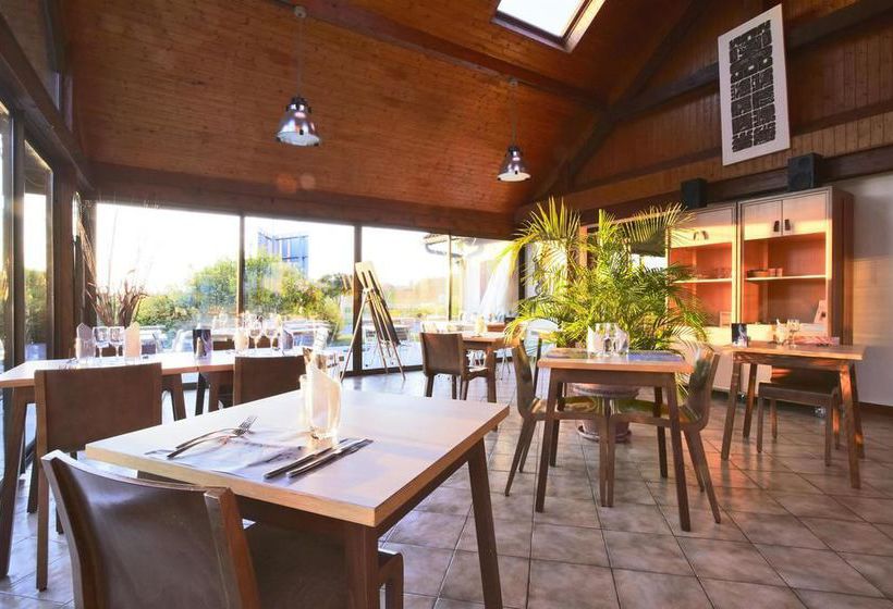 Hôtel Kyriad Geneve Saint Genis Pouilly  | Saint Genis Pouilly | Ain | France 9