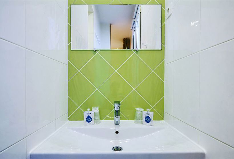 Hôtel Kyriad Paris 10 - Canal Saint Martin - Republique   | Paris | Paris | France 15