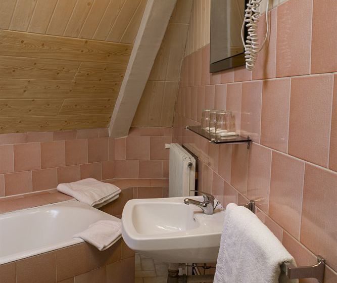 Hôtel Des 3 Nations  | Paris | Paris | France 17