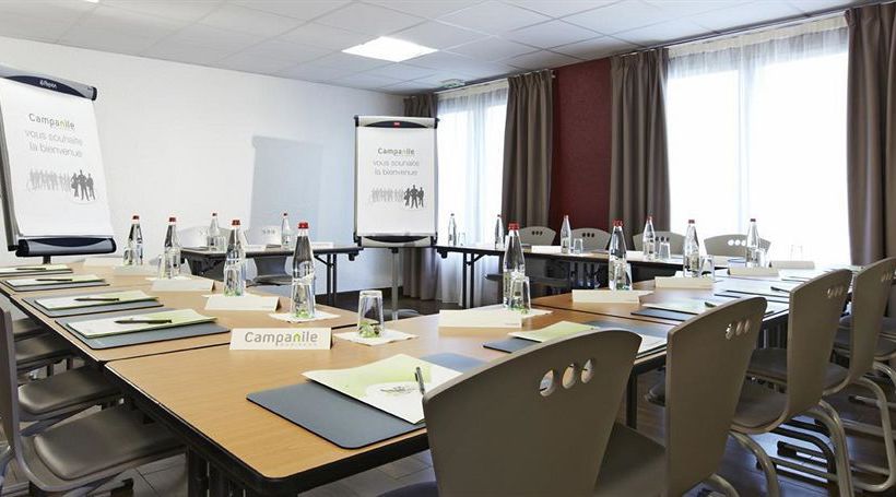 Hôtel Campanile La Verriere  | La Verriere | Yvelines | France 16